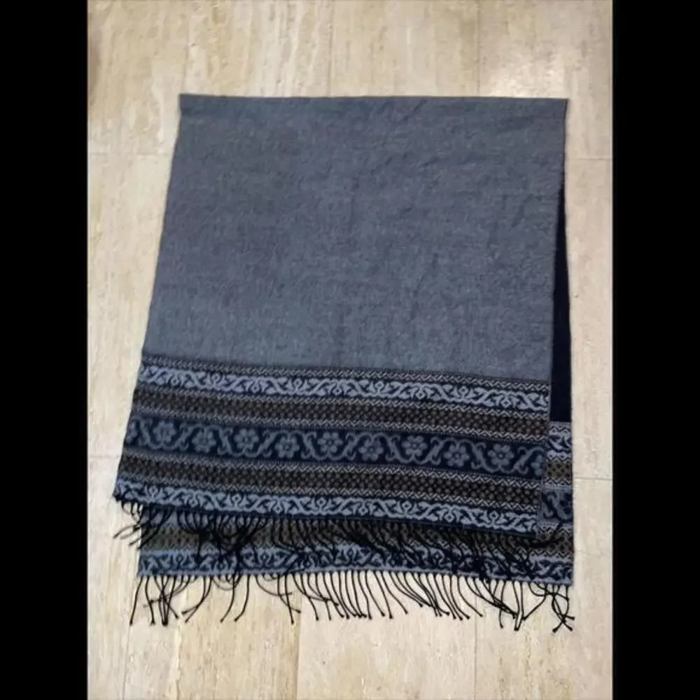 Primo Filo Italia Oversized‎ Fringed Soft Shawl/Scarf Acrylic 70”x31”